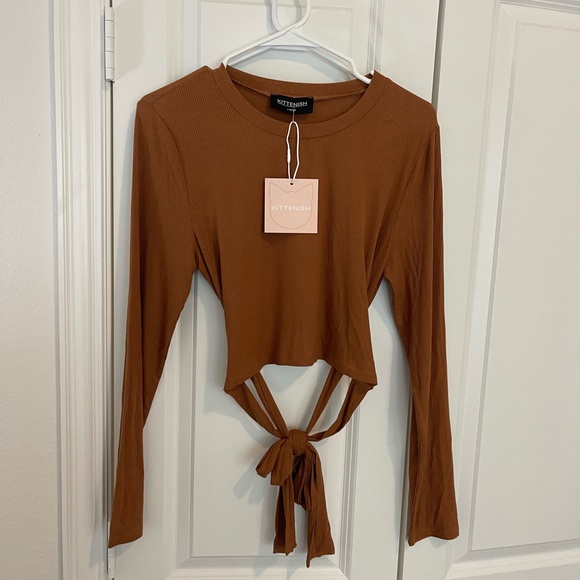 Blackles cut out top NEVER WORN - Picture 1 of 3